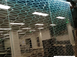 节能环保的工艺玻璃加工-激光内雕玻璃