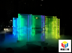 外面现在有很多网红店用的发光玻璃是怎么做的？