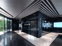 激光内雕玻璃艺术品的价格高不高？