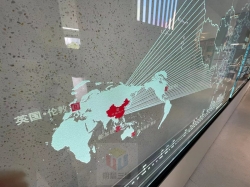 明晨三维激光内雕玻璃是怎么做的-可以自由选择图案吗？	