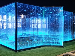 激光内雕玻璃：数字光影下的当代艺术