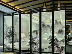 探索夹丝玻璃：美学与功能的完美结合