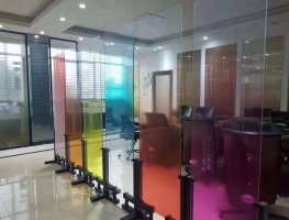 渐变玻璃